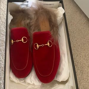 Gucci velvet slippers